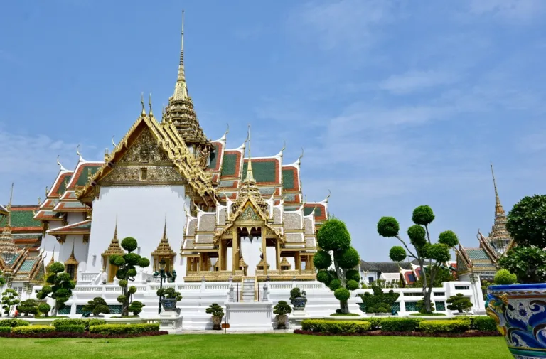 budget friendly things to do in bangkok