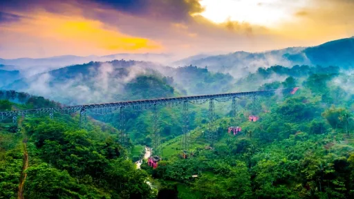image for article Jakarta-Bandung Panoramic Train: A Must-Know Guide for Muslim Travelers