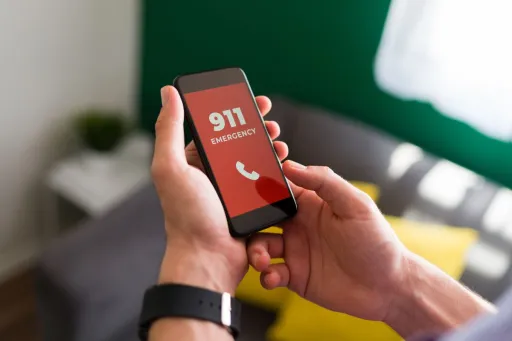 image for article Emergency Numbers Around the World Every Muslim Traveller Should Know