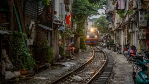 image for article Best Cafes on Hanoi Train Street for a Unique Coffee Experience