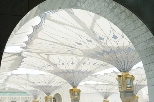 image for article Saudi Arabia Allows Marriage Contracts at The Grand Mosque And Nabawi Mosque