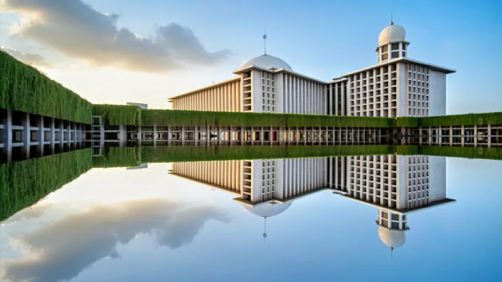 Spiritual Gems: 10 Unique Mosques in Jakarta You Must Visit