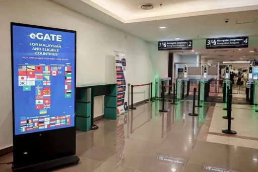 image for article Malaysia Introduces MyNIISe QR eGate at KLIA and Penang Airport for Faster Immigration Clearance
