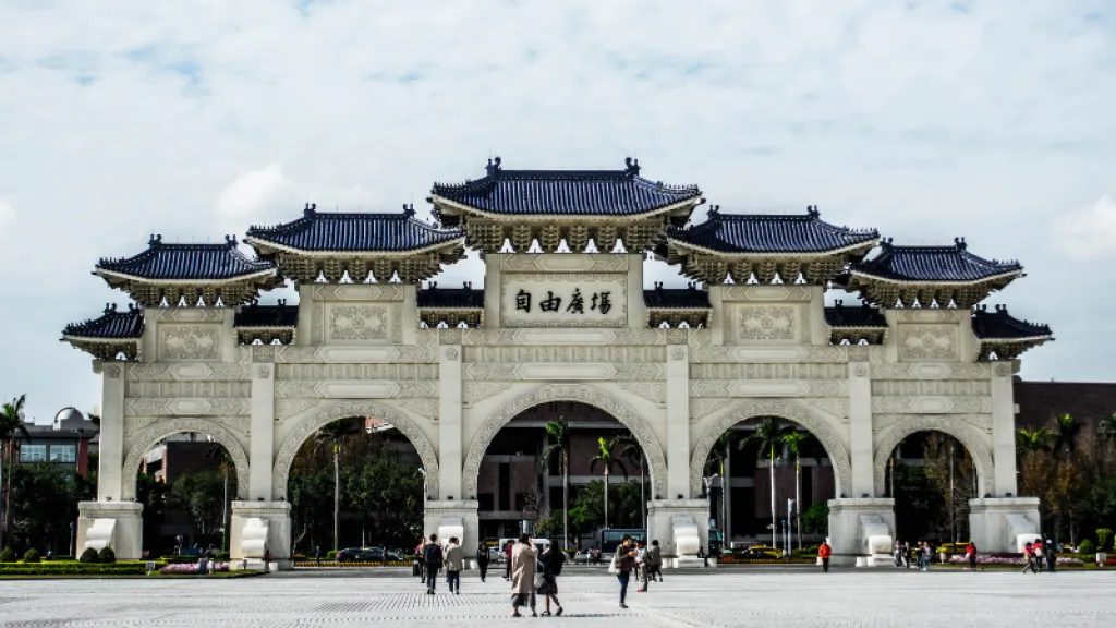 Muslim-Friendly Traveling to Taiwan in 2026: A Journey of Halal Food, Beautiful Mosques 