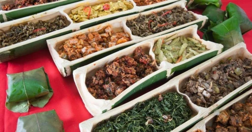 image for article Halal Food Guide in Sabah: Popular Restaurants, Street Food, and Cafes