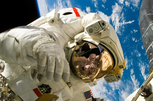 image for article Space Travel: How Do Muslims Know When to Pray?