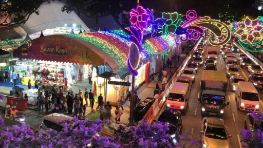 image for article Ramadan Bazaars in Singapore 2019: From Geylang to The Heartlands!
