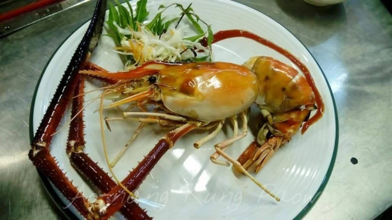 Ao Nang Kung Paow Halal Food Krabi