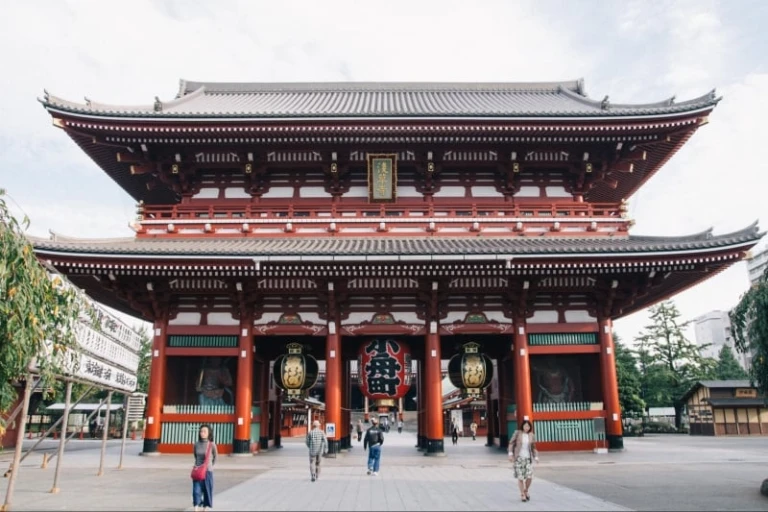 sensoji temple asakusa tokyo japan