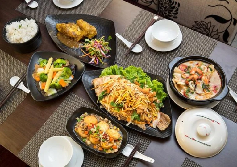 d’LIONS Restaurant Hanoi Vietnam