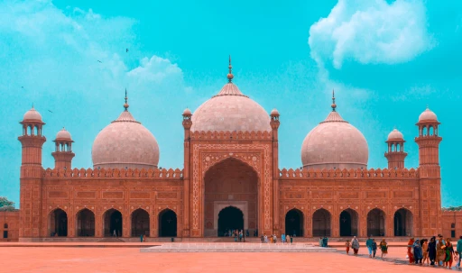 image for article 15 of the World’s Most Beautiful Mosques