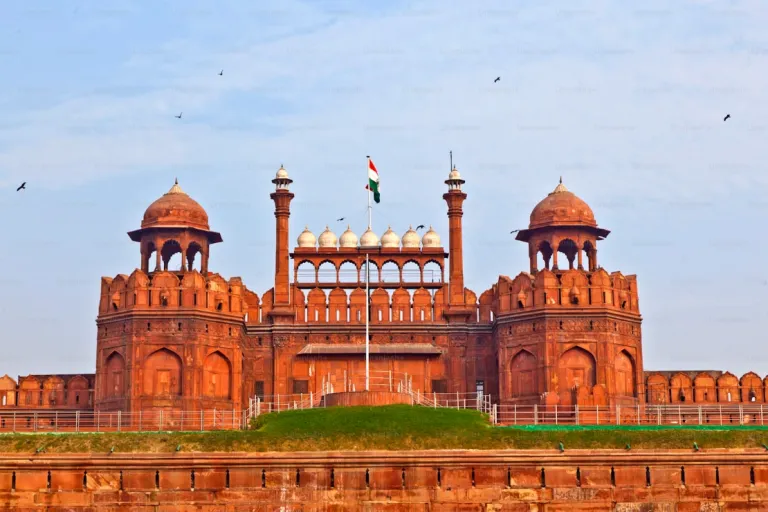 muslim friendly things to do in agra